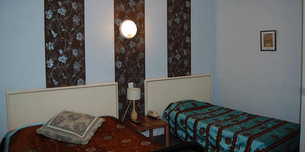 Hotel Des Jacobines Chalon-sur-Saone Room photo